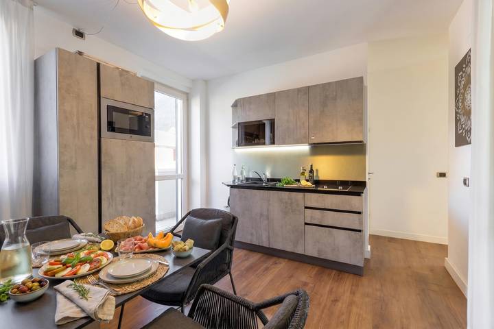 Ferienwohnung für 4 Personen, mit Terrasse und Kinderpool sowie Seeblick am Luganersee - 3