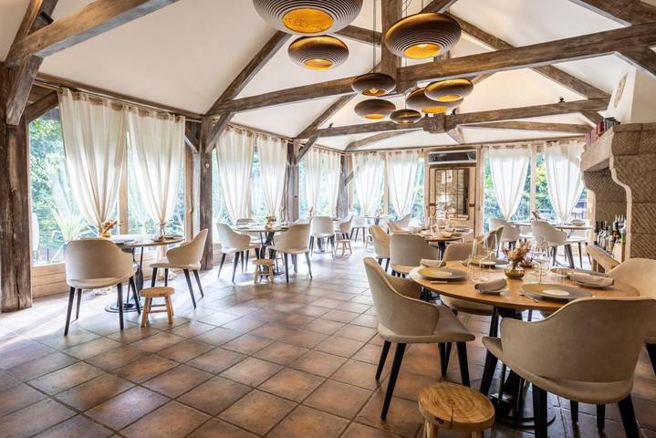 Hôtel pour 2 personnes, avec Terrasse ainsi que Jardin et Piscine dans Conques-en-Rouergue - 2