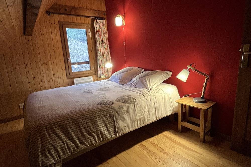 Le Chal'heureux , grand chalet familial 8 personnes in Saint-Pierre-de-Chartreuse, Isère