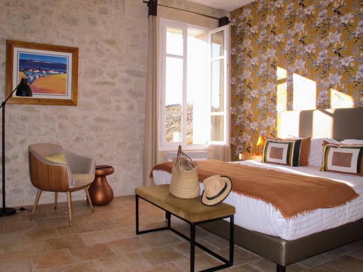 Maison d’hôte pour 2 personnes, avec piscine et sauna ainsi que jardin et jacuzzi à Lagnes - 4