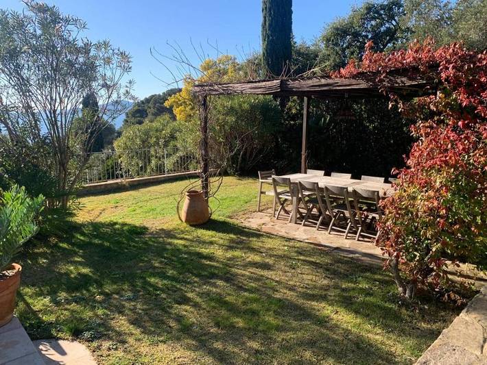 Villa pour 14 personnes, avec piscine ainsi que jardin et balcon, animaux acceptés dans Gigaro - 3