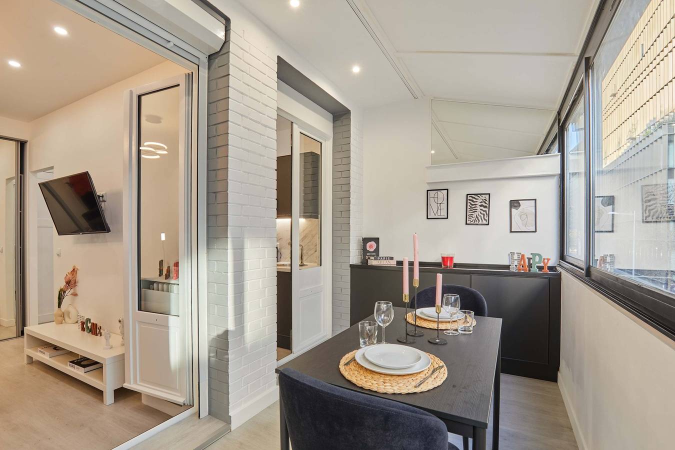 Appartement entier, Modern Suite with Patio Boulogne-Billancourt in Boulogne-Billancourt, Hauts-de-Seine