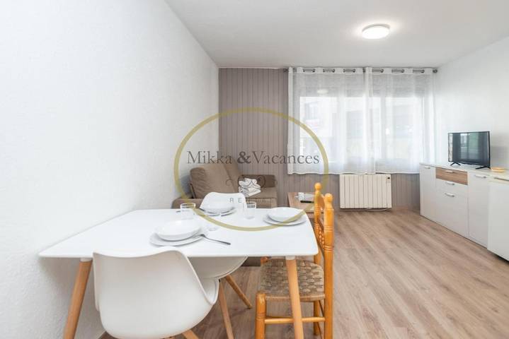 Gîte pour 3 personnes, avec vue, animaux acceptés à Pas de la Case - 2