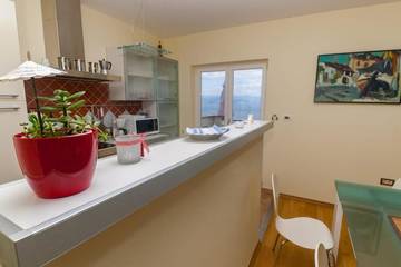 Vakantiewoning voor 6 Personen in Lovran, Primorje-Gorski Kotar, Afbeelding 3