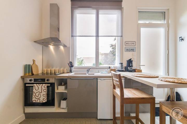 Gîte pour 2 personnes, avec jardin à Isigny-le-Buat - 4