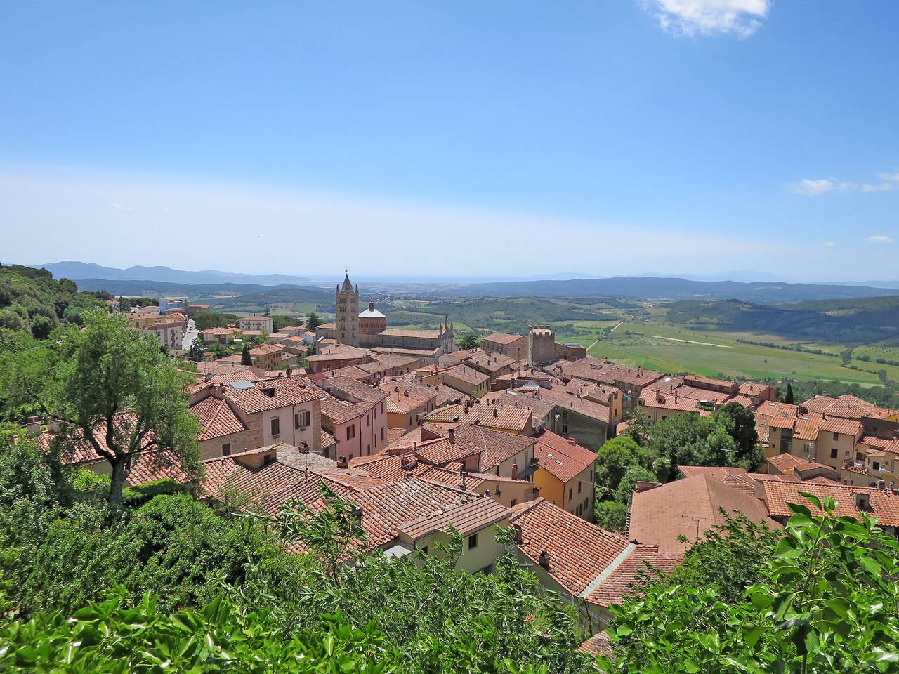 Appartamento intero, Unterkunft im Erdgeschoss, überdachte Terrasse, Schwimmbad in Scarlino, Provincia di Grosseto