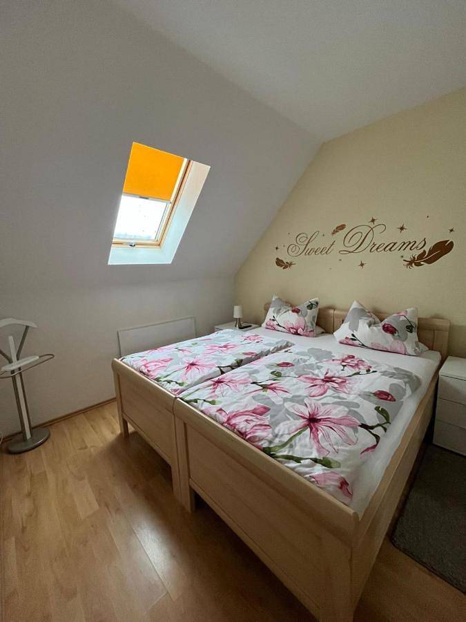 Ferienwohnung für 4 Personen, mit Balkon und Ausblick in Neustadt/Harz - 3