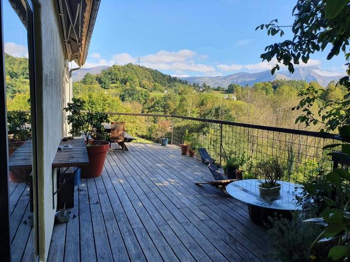 Location de vacances pour 13 personnes, avec Balcon et Terrasse ainsi que Jardin et Vue à Arras-en-Lavedan - 2