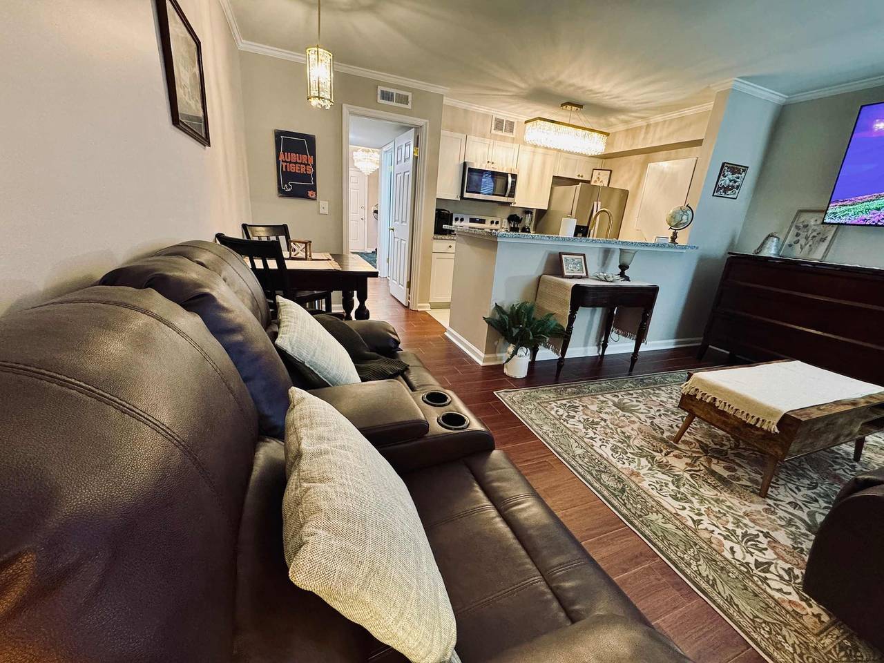 Apartamento entero, Gorgeous Condo across from Vet School in Auburn (AL), Alabama