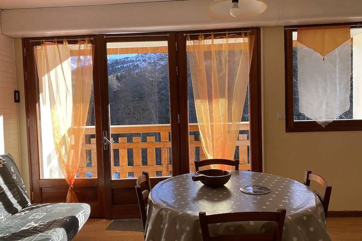 Gîte pour 5 personnes, avec balcon dans Les Monts d'Olmes - 4