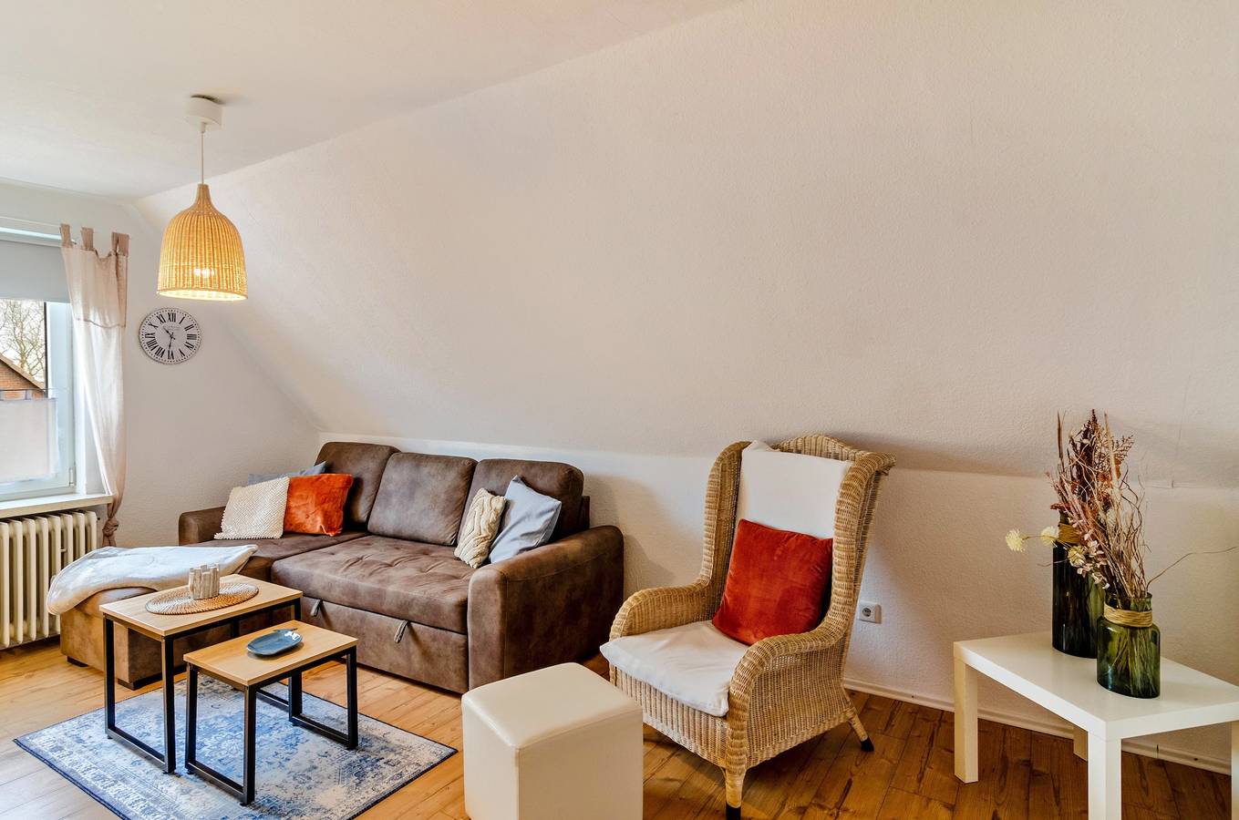 Ganze Wohnung, Ferienwohnung 'Ferienhaus Diekster - Obergeschoss' mit Gemeinschaftsterrasse in Norddeich, Norden und Umgebung