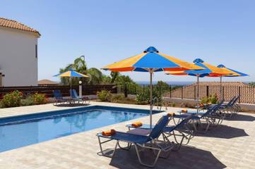 Casa De Vacaciones para 8 Personas en Peyia, Chipre Sur, Foto 1