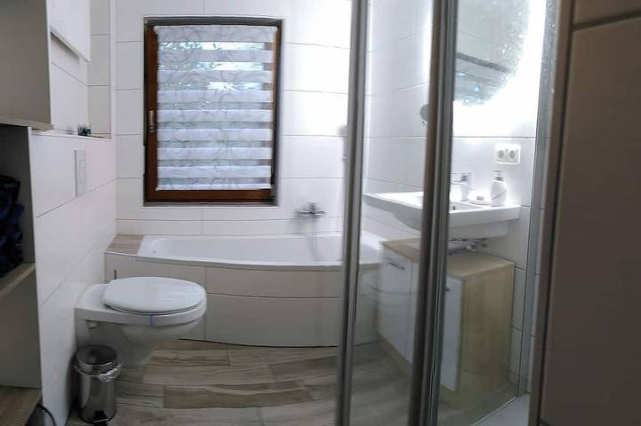 Ganze Wohnung, Geräumige Ferienwohnung am Tor zur fränkischen Schweiz in Auerbach in der Oberpfalz, Ostbayern