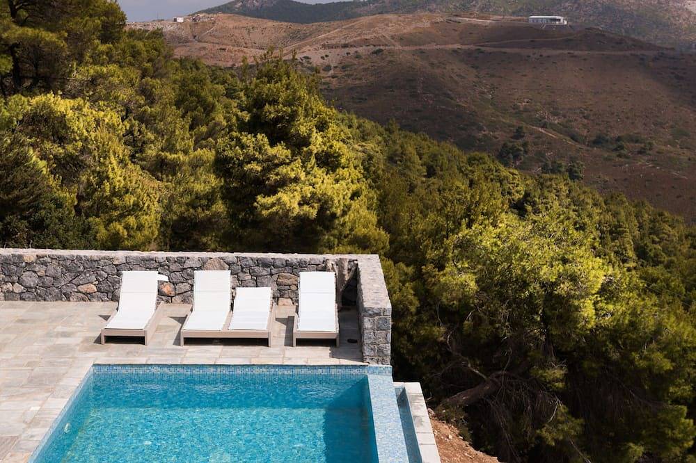 Boven op een Berg Hebt u de Prachtigste Uitzicht van Heel het Eiland in Skyros