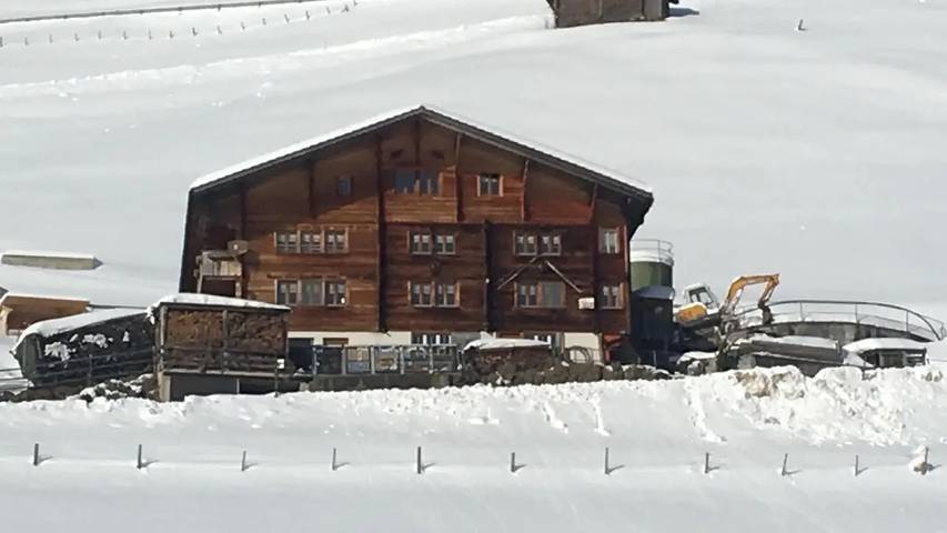 Gîte pour 9 personnes, avec balcon à Frutigen - 4