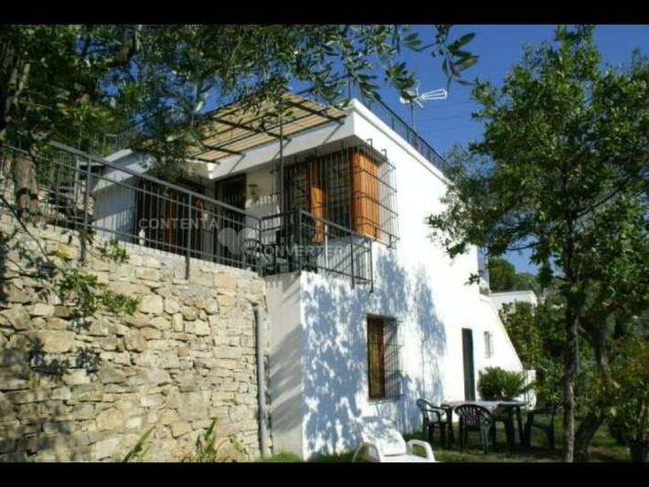Appartamento intero, Komfortable Ferienwohnung in Cervo mit Garten in Cervo (Liguria), Riviera di Ponente