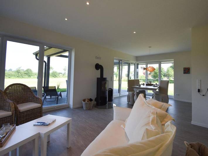 Ferienhaus für 4 Personen, mit Terrasse und Garten sowie Sauna und Seeblick in Niesgrau - 4