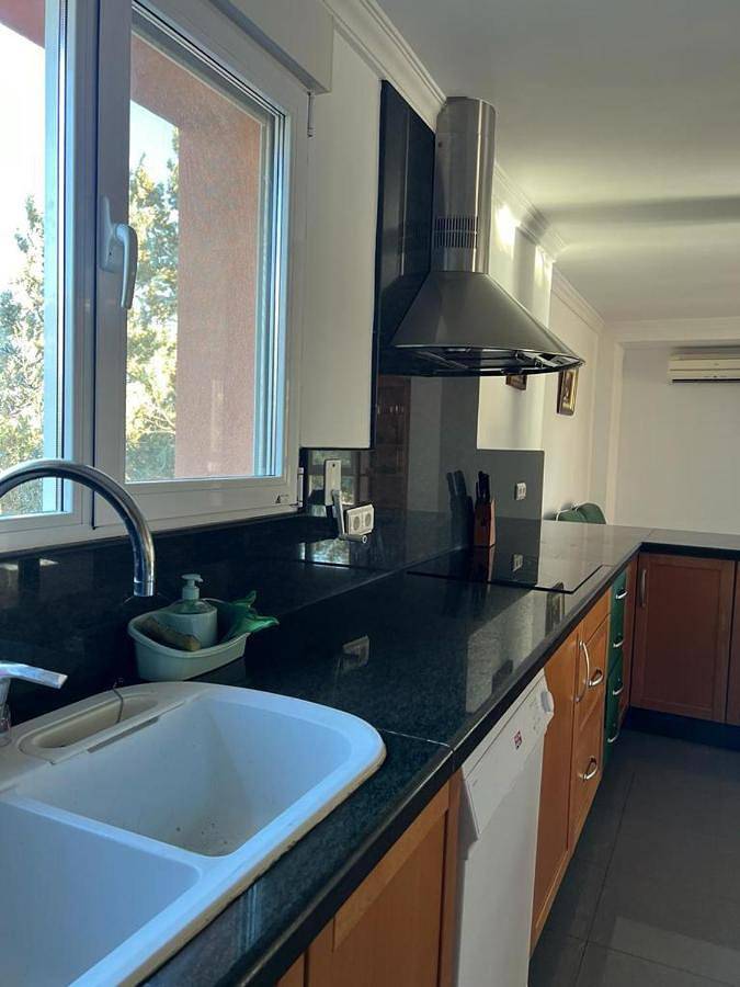 Casa de vacaciones para 9 personas, con piscina además de jardín y terraza en Condado de Cocentaina - 2