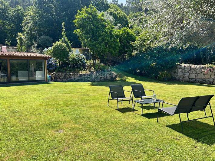 Casa rural para 5 personas, con Terraza y Jardín además de Piscina y Vistas en Amares - 2