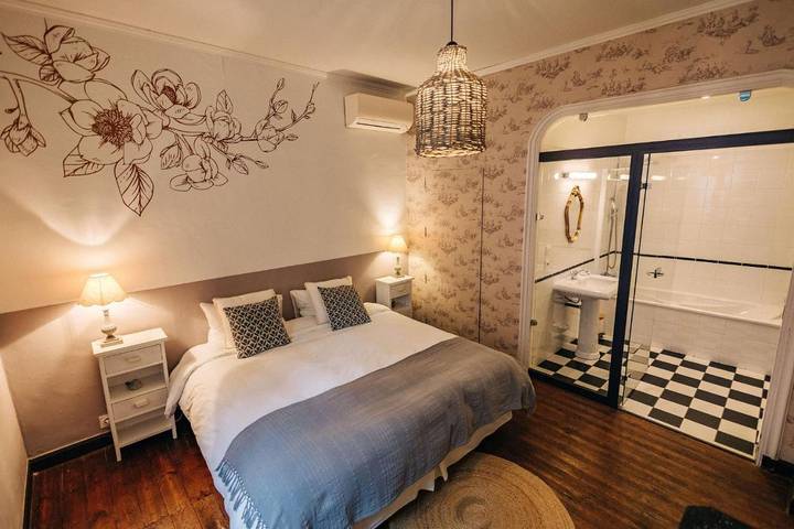 Maison d’hôte pour 2 personnes, avec vue ainsi que jardin et terrasse à Laroque-des-Albères