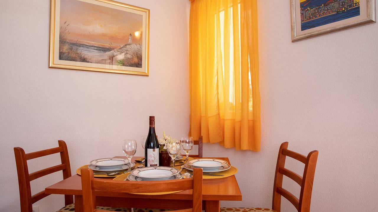 Ganze Ferienwohnung, Ferienwohnung für 4 Personen (50 m²) in Igrane in Igrane, Makarska Riviera