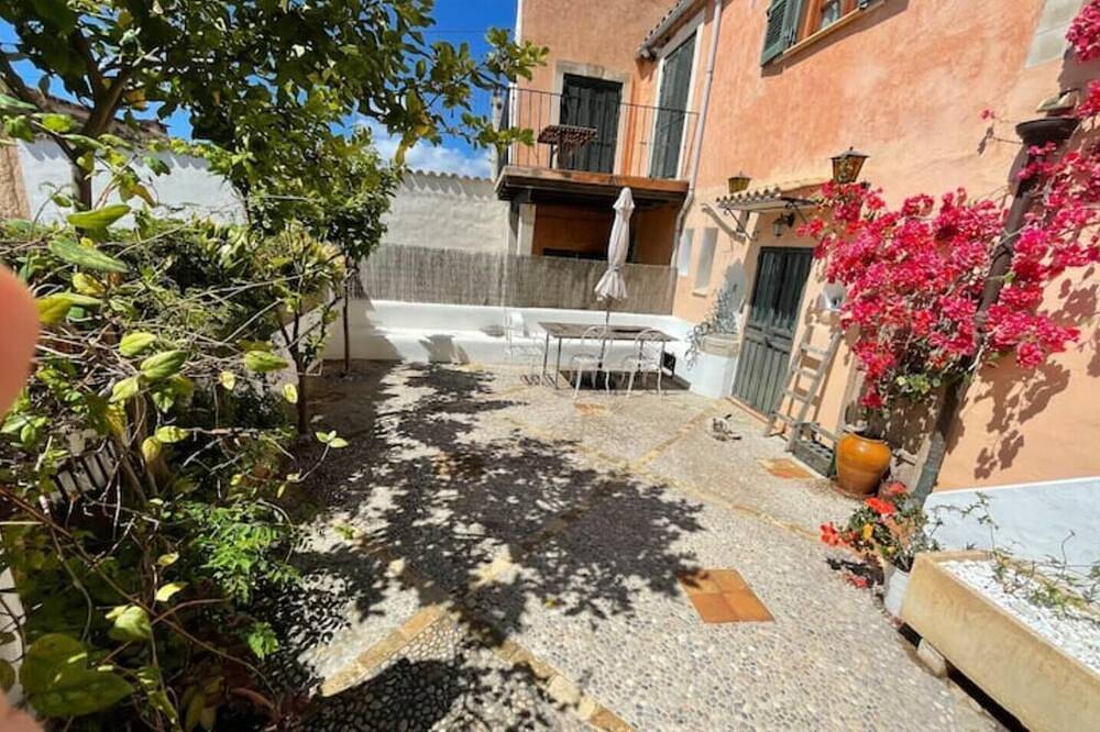Casita Rosa in Genova, Palma