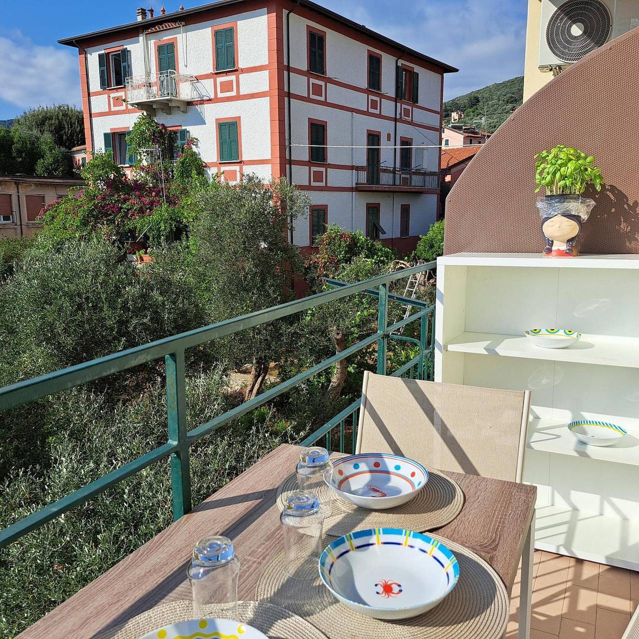Appartement entier, Appartement « Aless Views » avec vue sur la mer, Wi-Fi et climatisation in Lerici, Commune de Lerici
