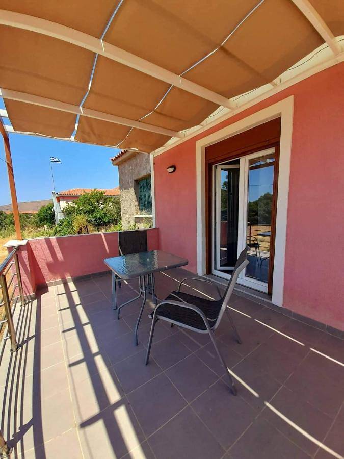 Venia's Apartments in North Aegean Islands