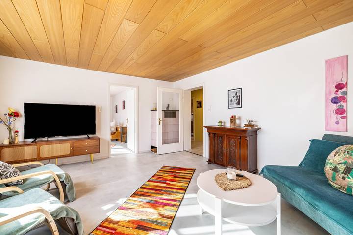 Hel lägenhet, Holiday Apartment 'Hund Und Kind' with Shared Terrace, Garden & Wi-Fi in Oberndorf am Neckar, Central Black Forest