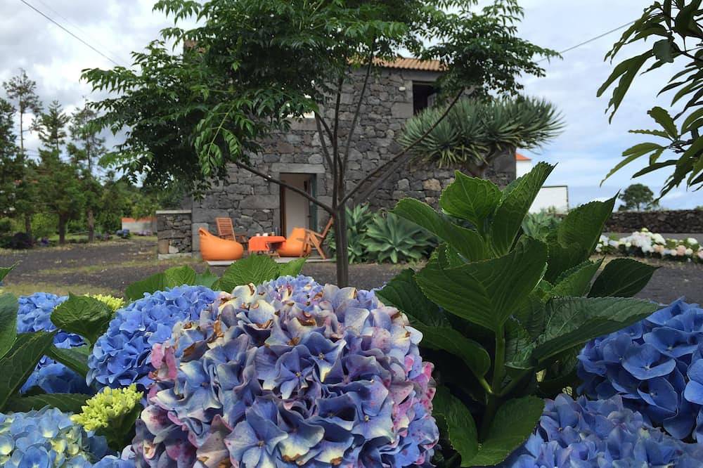 Haus Santana Pico Island Garden in Santo António (Ilha do Pico), Pico (Azoren)