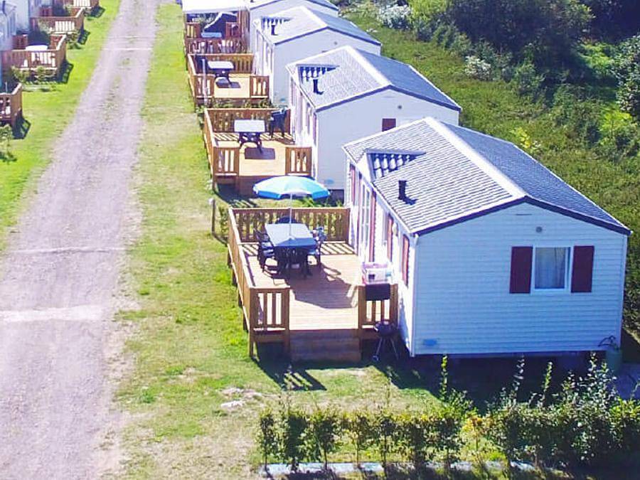 Camping Les Pinasses - Tente 2 personnes - Bungalow toilé La Canada 12 m² (sans sanitaires privatifs) in La Chapelle-devant-Bruyères, Saint-Dié-des-Vosges