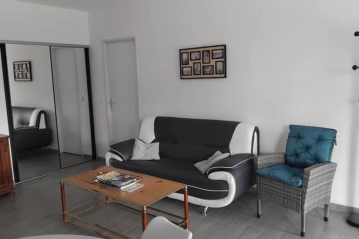 Gîte pour 5 personnes, avec jacuzzi et jardin ainsi que sauna et piscine à Saint-Hippolyte-du-Fort - 4