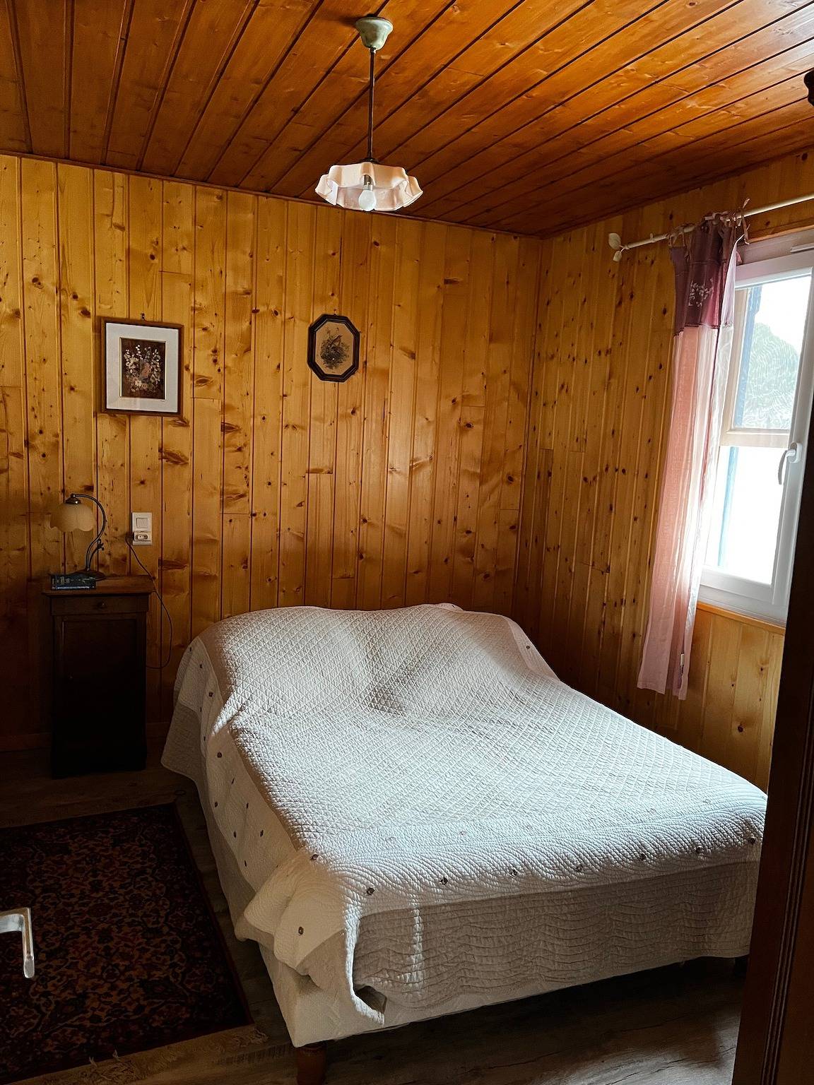 Ferienhaus 'Petit Chalet' mit Bergblick, privater Terrasse und eigenem Garten in Thorame-Basse, Castellane und Umgebung
