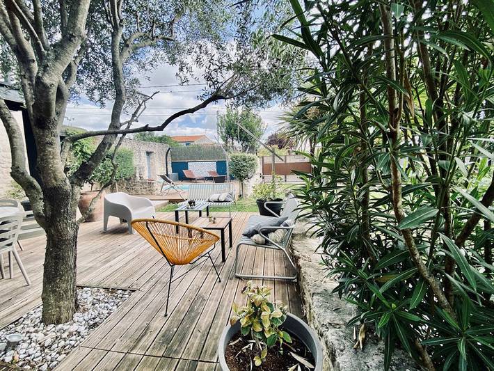 Chambre d’hôte pour 2 personnes, avec piscine ainsi que jardin et jacuzzi en Charente-Maritime - 2