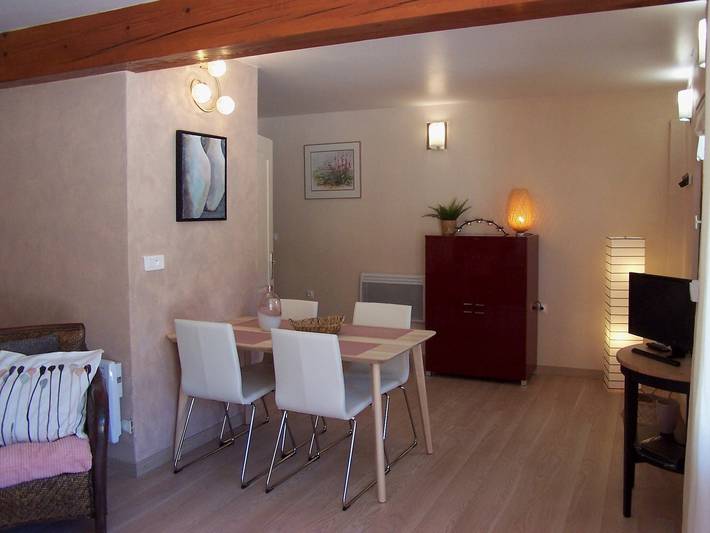 Casa vacanze 'Oléandre' con vista montagna e Wi-Fi in Beaumont-en-Diois, Die e dintorni