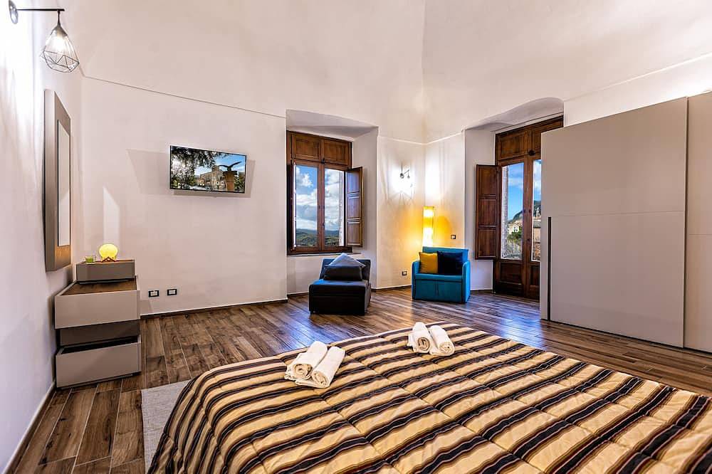 Ganze Wohnung, Dimora del Duca Luxury apartment- minutes from Paestum and wonderful beaches in Giungano, Cilento