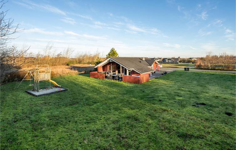 Ferienhaus für 8 Personen, mit Terrasse und Whirlpool sowie Sauna - 1