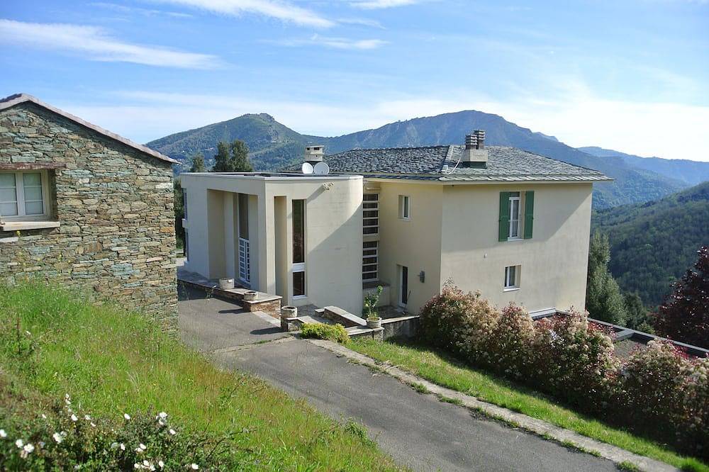 Maison En Plein Coeur De La Castagniccia in La Porta, Parc naturel régional de Corse