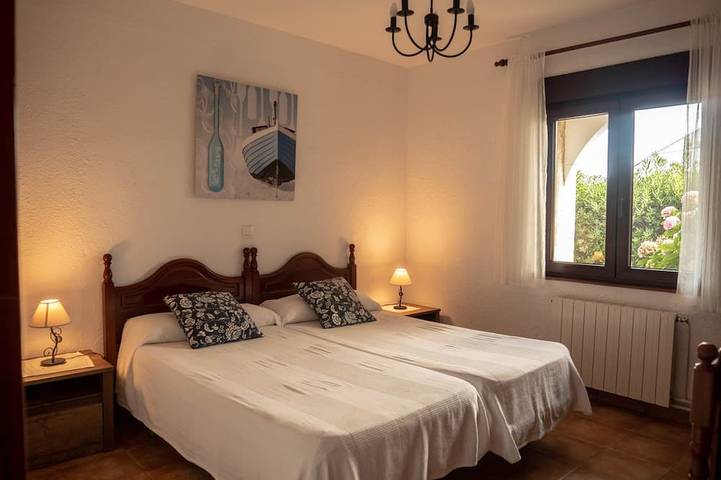 Casa Charo mit spektakulärem Blick auf das Meer in Miengo, Kantabrische Küste