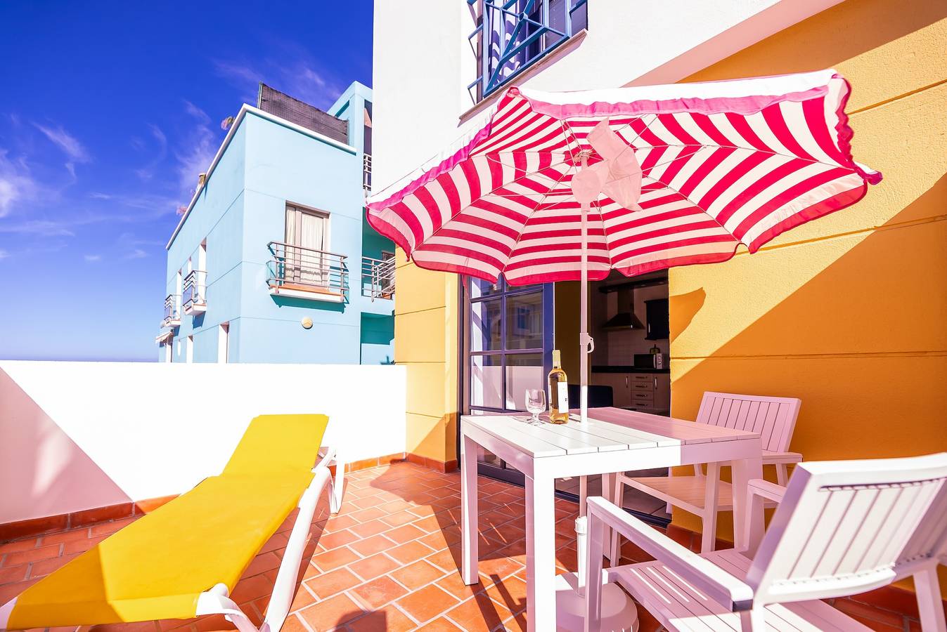 Apartamento entero, Apartamento 'Nautilus 1' con vistas al mar, terraza privada y Wi-Fi in Puerto Naos, Los Llanos de Aridane