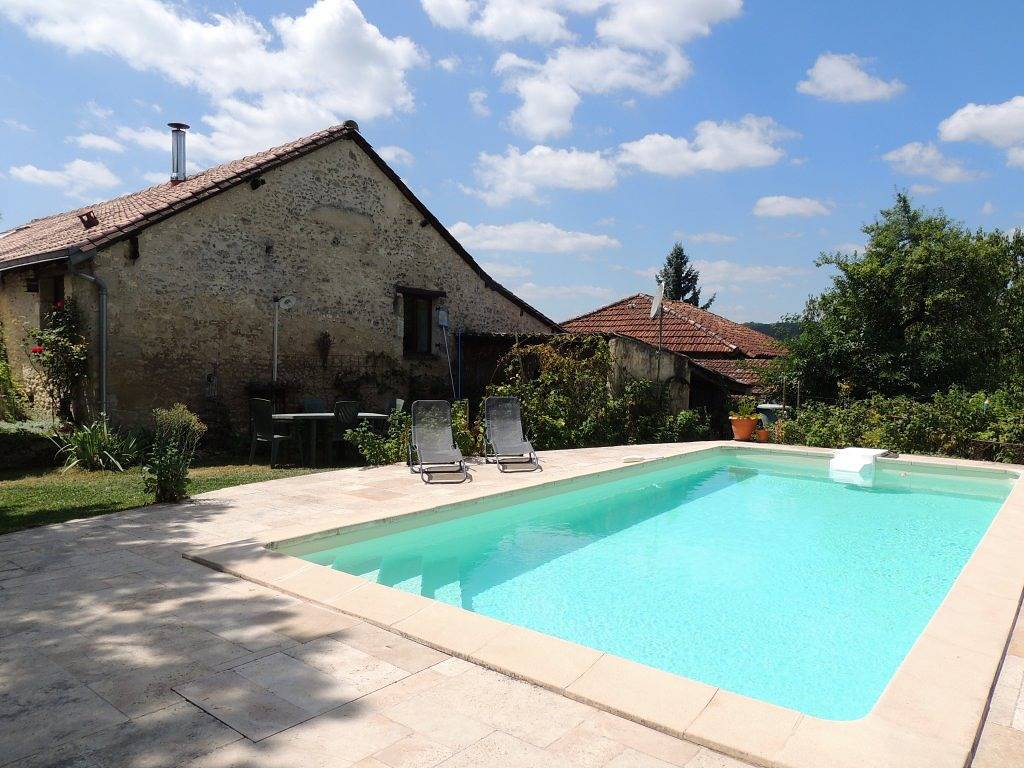 Maison campagne, proche Périgueux, avec piscine in Escoire, Périgord Blanc
