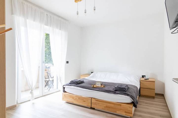 Ganze Wohnung, Apartment within walking distance of Merano's thermal baths and beautiful promenades in Meran, Sarntaler Alpen