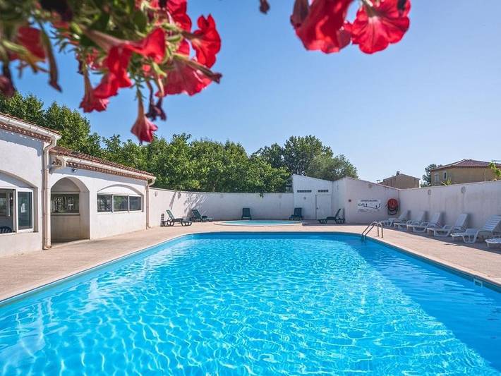 Tente pour 4 personnes, avec Bassin pour enfant