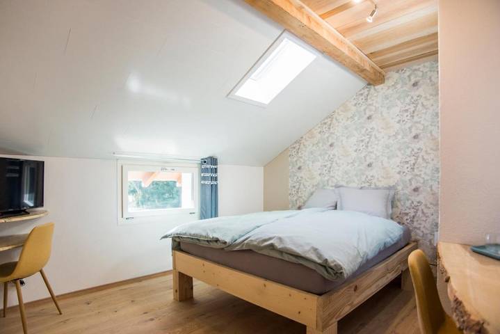 Maison d’hôte pour 2 personnes, avec jacuzzi ainsi que piscine et jardin dans Canton du Jura - 2
