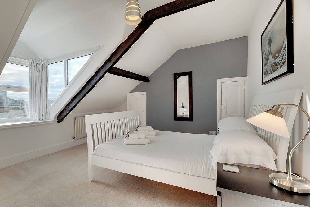 2 bedroom accommodation in Tynemouth in Tynemouth, North Tyneside