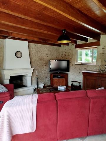 Gîte pour 6 personnes, avec vue et jardin, animaux acceptés à Trélissac