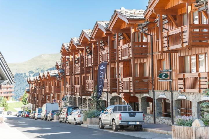 Chalet pour 10 personnes, avec terrasse, animaux acceptés dans Courchevel 1850 - 2
