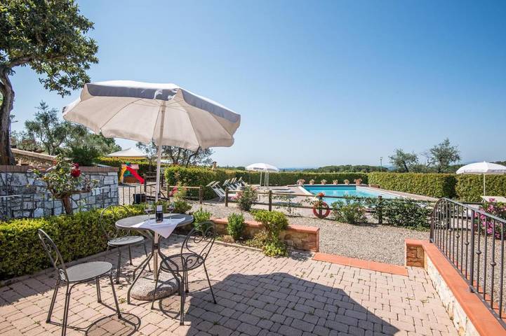 Homestay voor 2 personen, with tuin and uitzicht as well as zwembad in Chianti