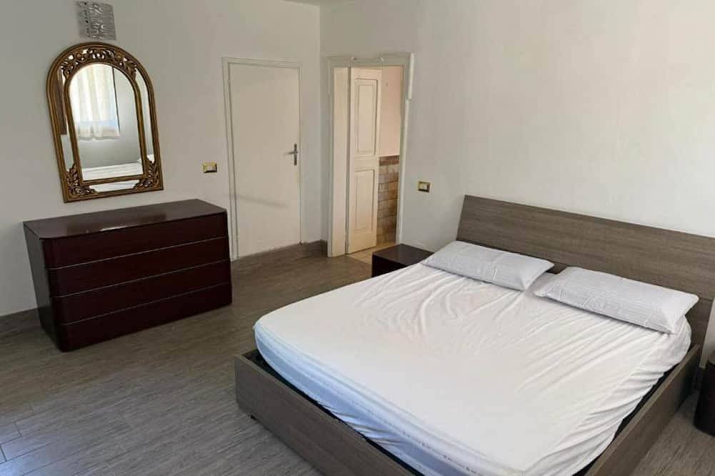 Apartamento entero, Rosolina - Simple & Functional Accommodation | Linen Not Included in Rosolina, Polesine