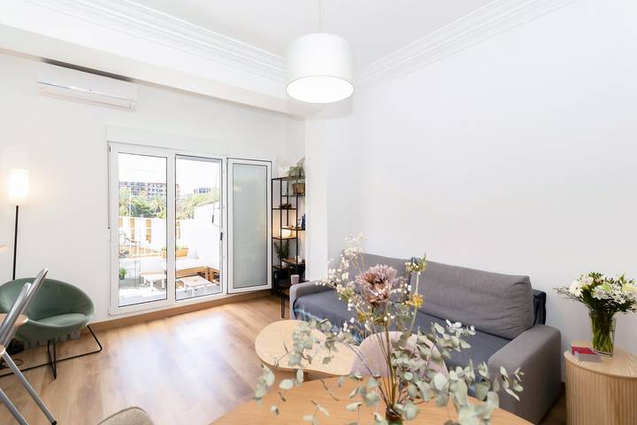 Ferienwohnung für 4 Personen, mit Terrasse in Valencia - 2